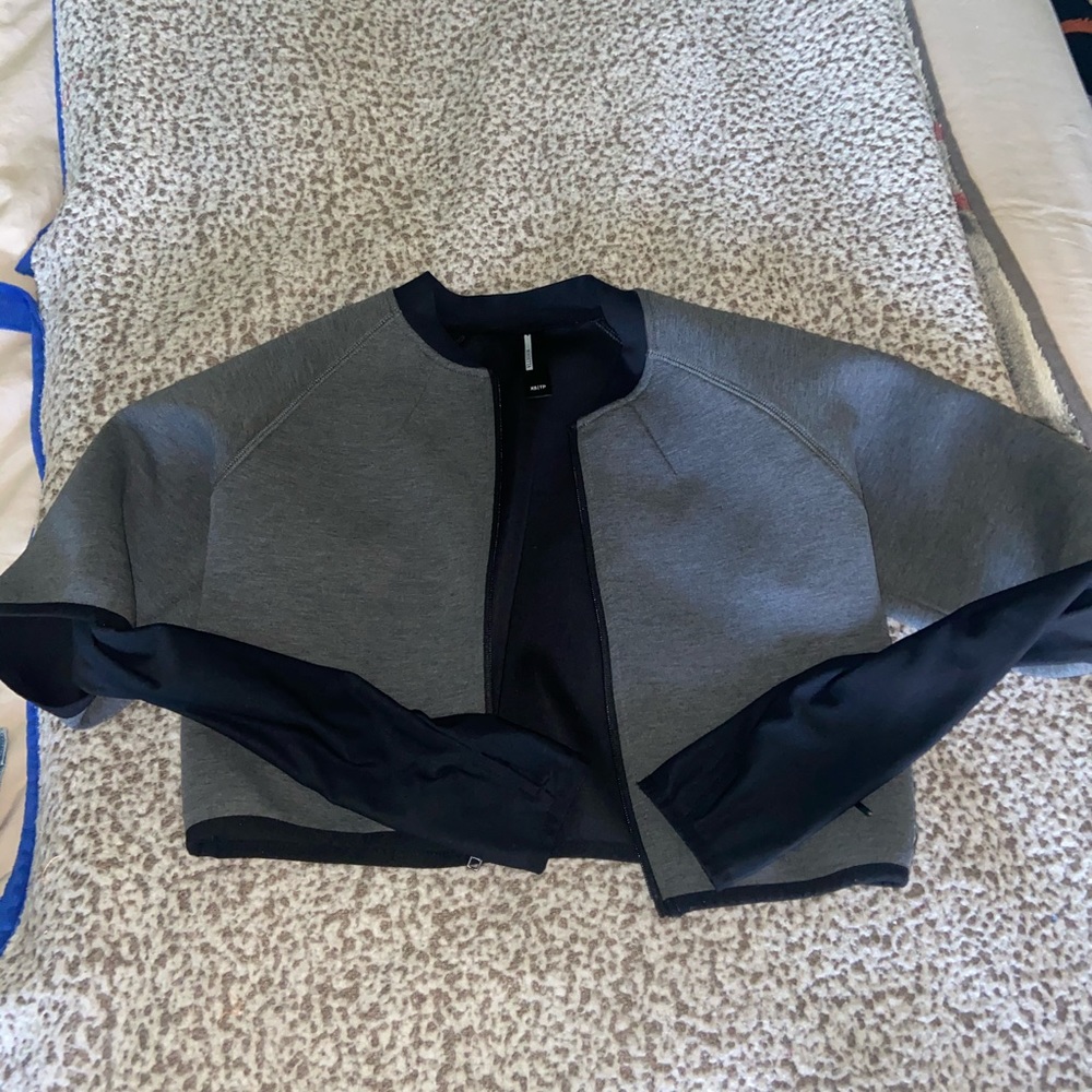 Cropped zip up jacket - Picture 4 of 6